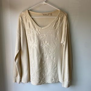 Soft Surroundings Embroidered flower top